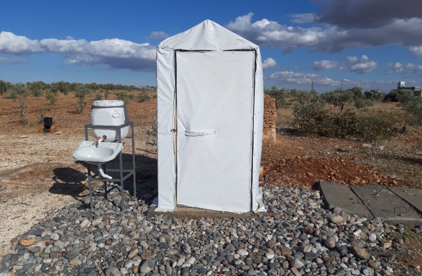 Creating Toilets in Informal Areas in Manbij